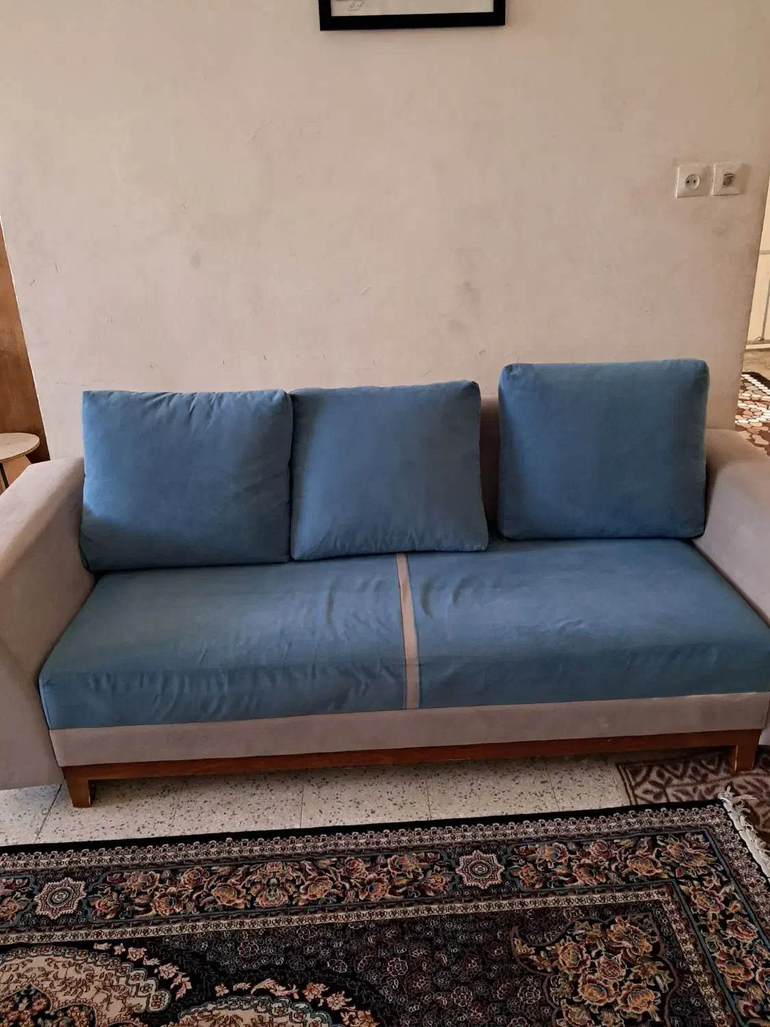مبل ۷نفره|مبلمان خانگی و میز عسلی|شیراز, شهرک سعدی|دیوار