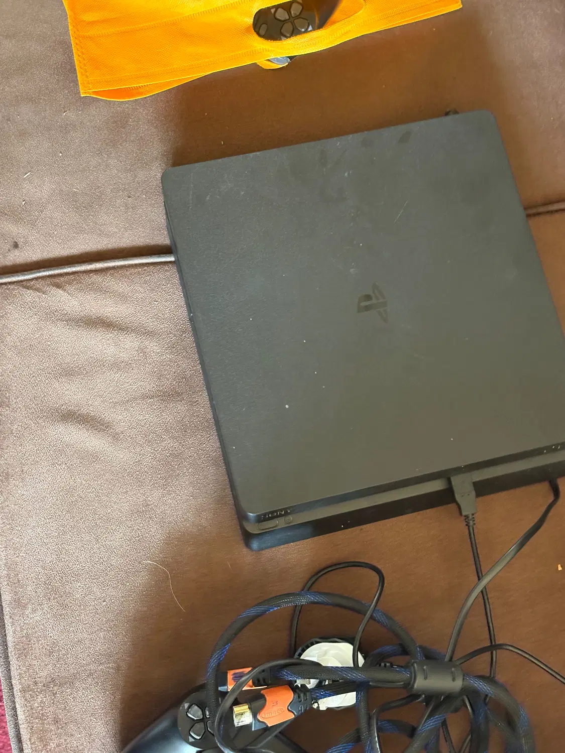 ps 4 slim 1T|کنسول، بازی ویدئویی و آنلاین|گرمسار, |دیوار