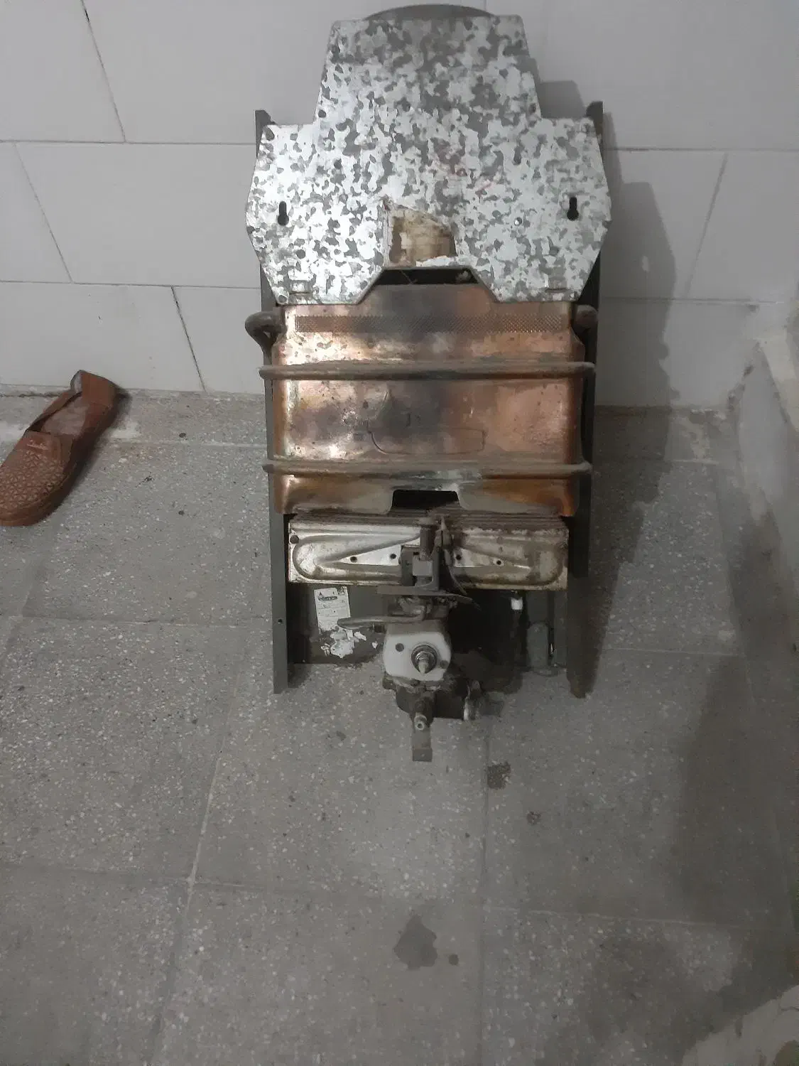 ابگرمکن بوتان ۱۵۷|آبگرمکن، پکیج، شوفاژ|دورود, |دیوار