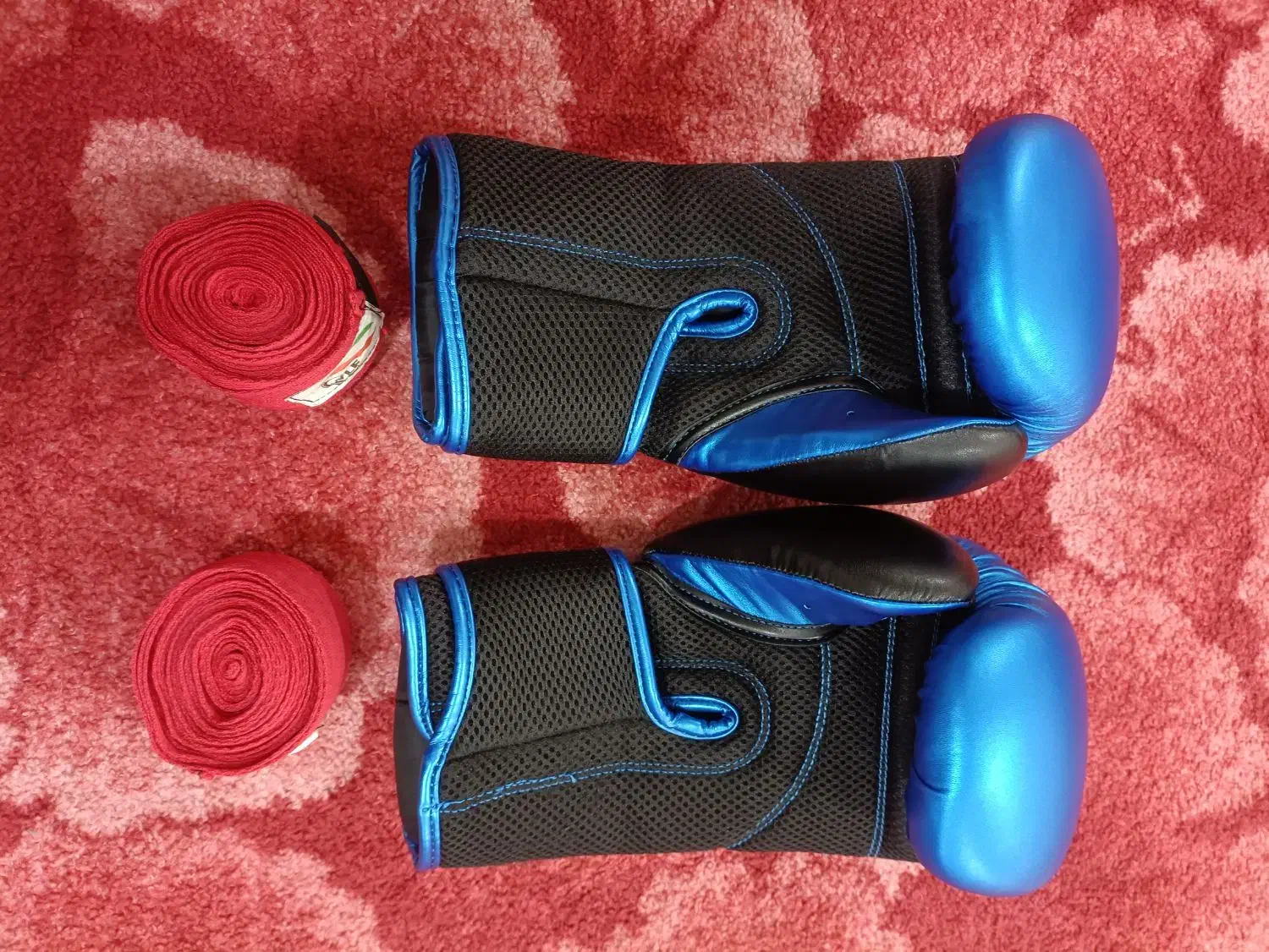 یک جفت دستکش بوکس نو|تجهیزات ورزشی|چمران, |دیوار