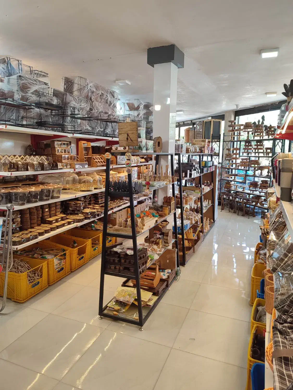 پخش محصولات چوبی و سرامیک خانه و آشپزخانه|عمده‌فروشی|مشهد, سجادیه|دیوار