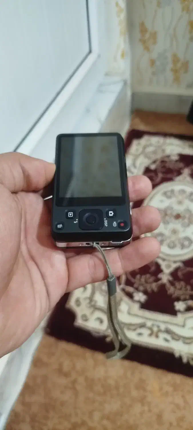 دوربین کامپکت کاسیو|دوربین عکاسی و فیلم‌برداری|کرمانشاه, |دیوار