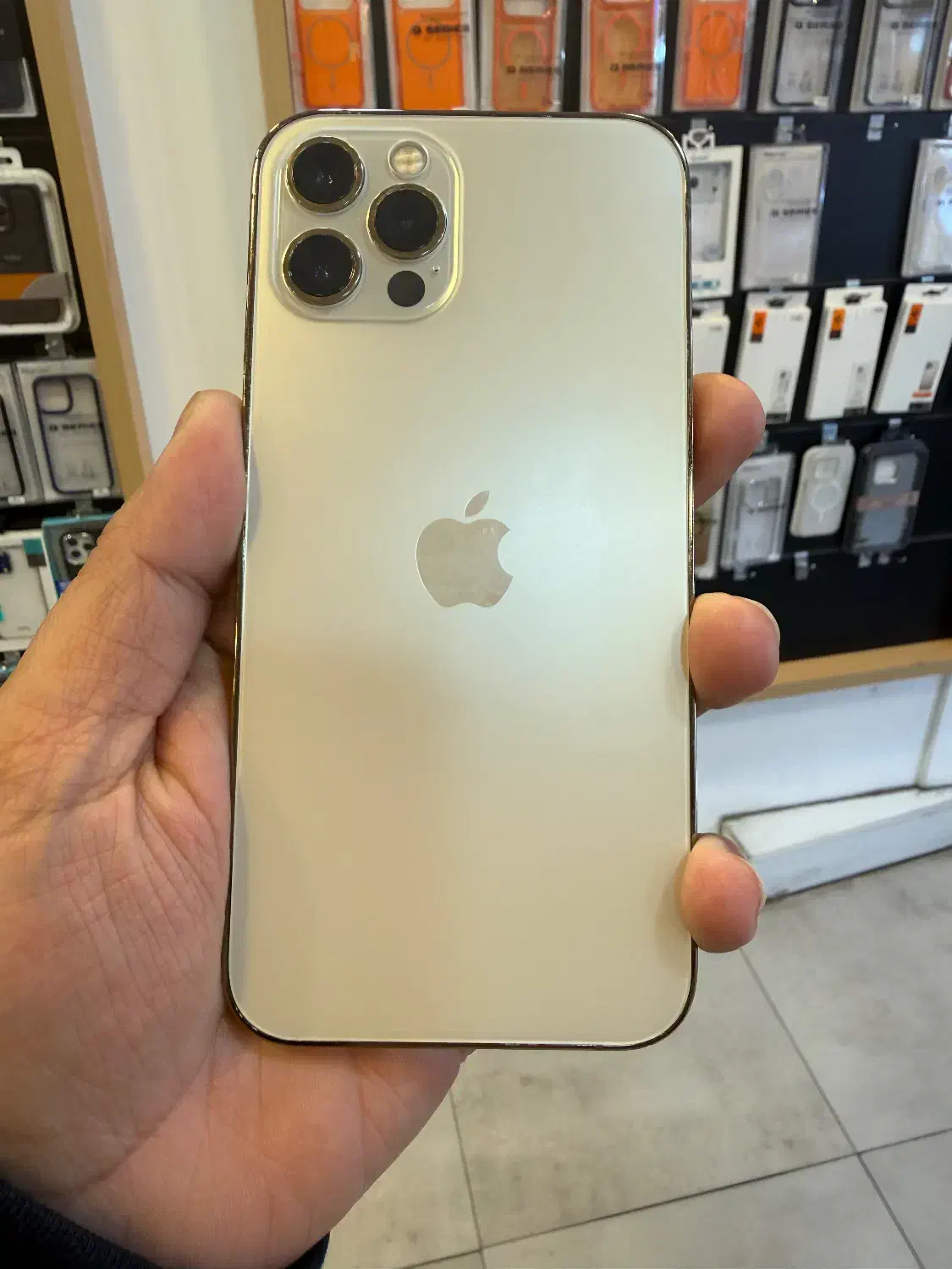 12pro|موبایل|تهران, شارق|دیوار