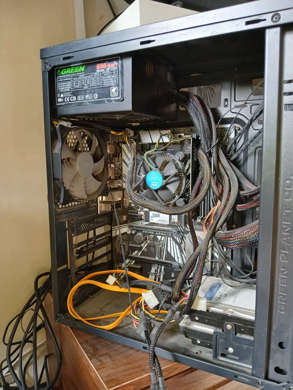 فروش کامپیوتر و مانیتور|رایانه رومیزی|اسلامشهر, شهرک قائمیه|دیوار