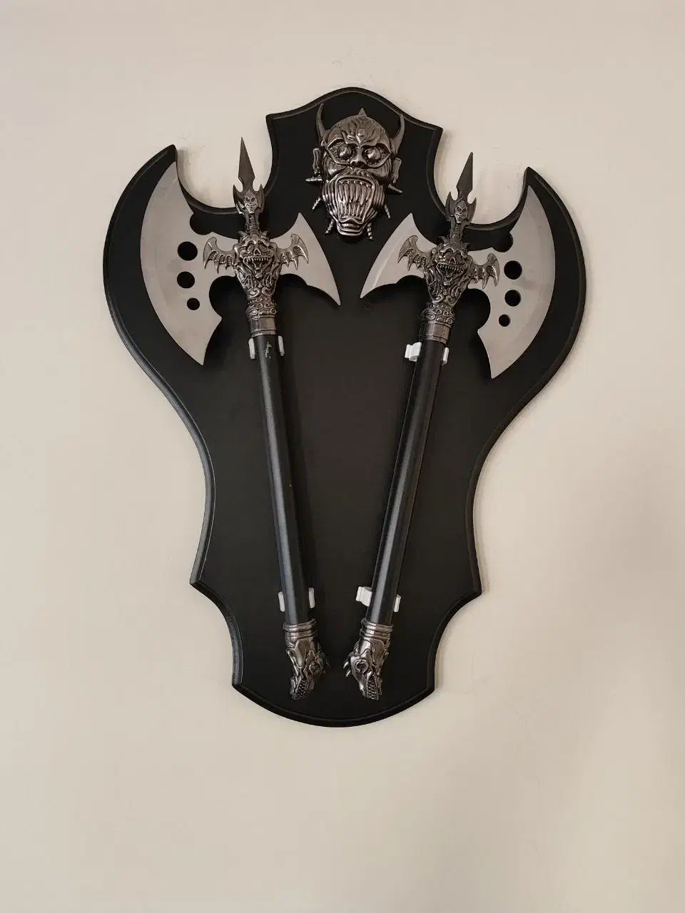 تبر وشمشیر|صنایع دستی و سایر لوازم تزئینی|شهرکرد, |دیوار