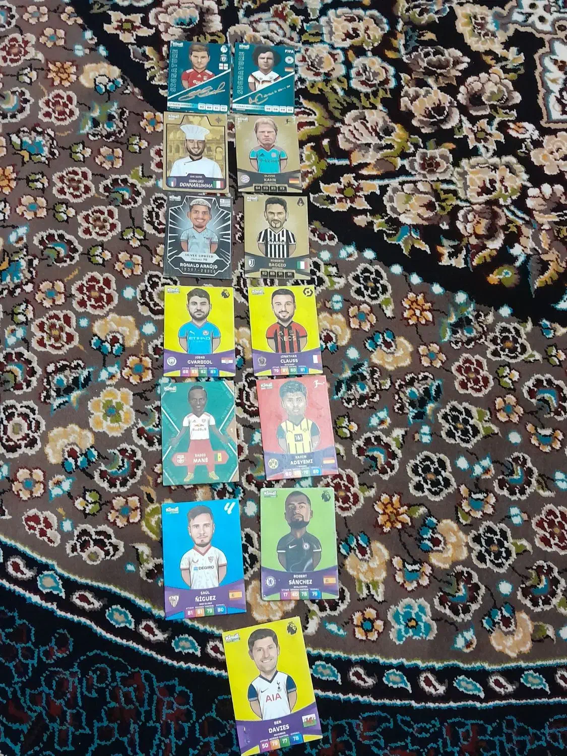 کیمدی در حد نو|اسباببازی|باسمنج, |دیوار