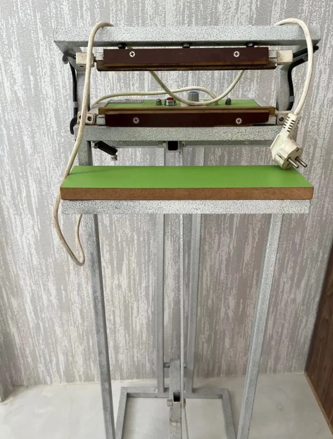 فروش فوری کمد|تخت و سرویس خواب|مشهد, رضاشهر|دیوار