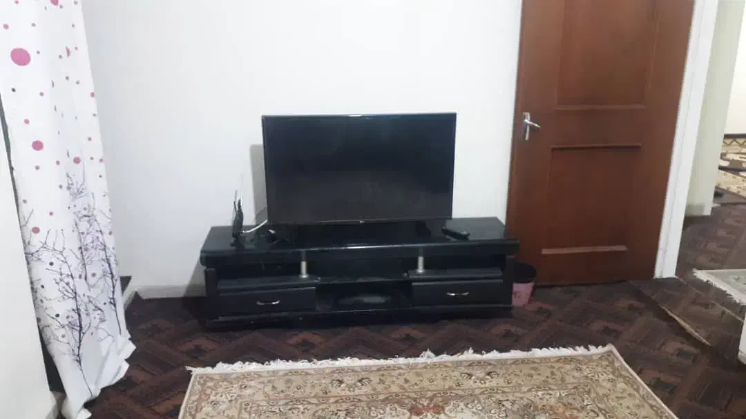 منزل مبله مسافر روزانه ساعتی|اجارهٔ کوتاه‌مدت آپارتمان و سوئیت|شیراز, هفت تنان|دیوار