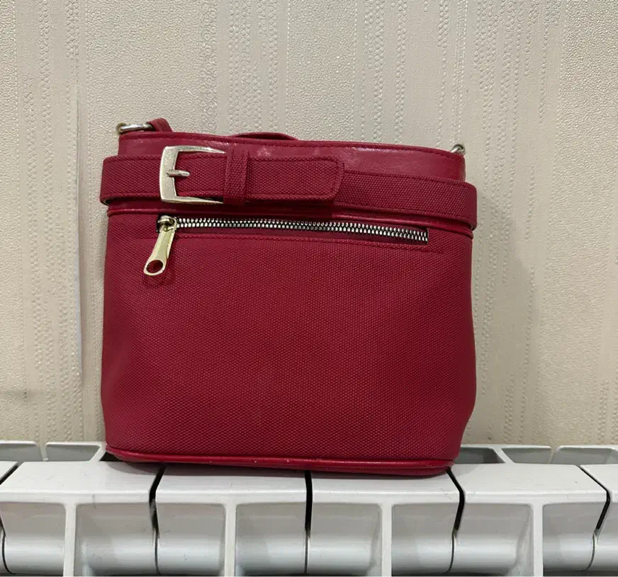 کیف|کیف، کفش، کمربند|سقز, |دیوار