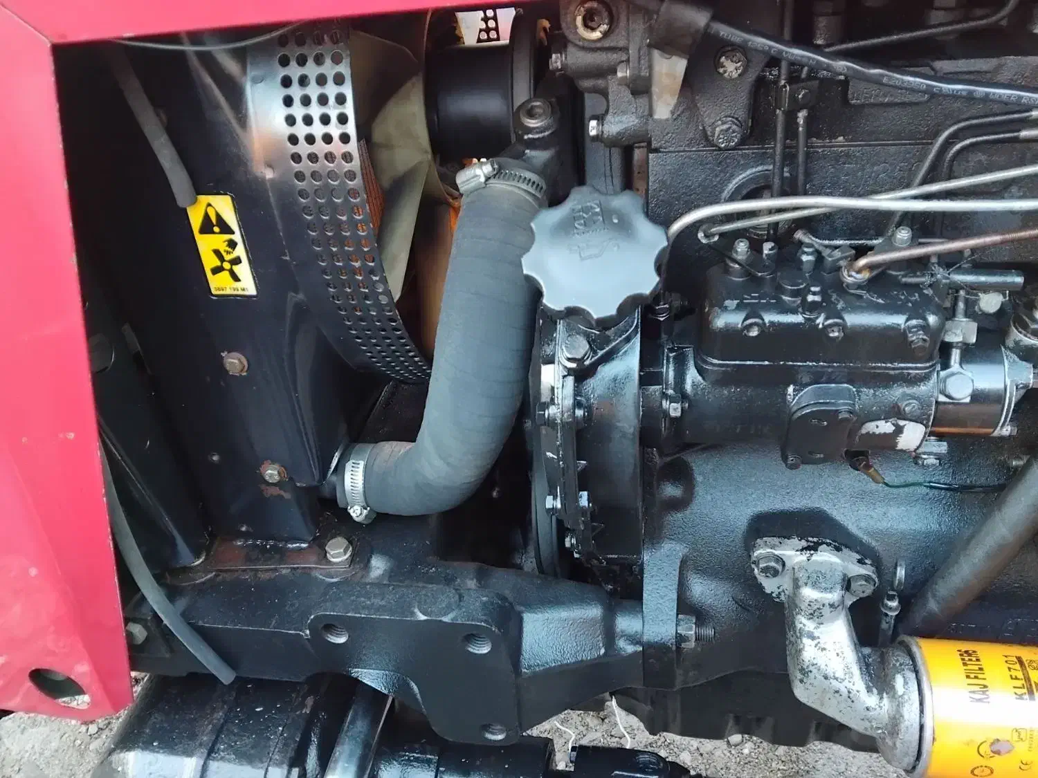 تراکتور ۲۸۵ جفت کارخانه مدل ۹۲|خودرو سنگین|علیآباد کتول, |دیوار