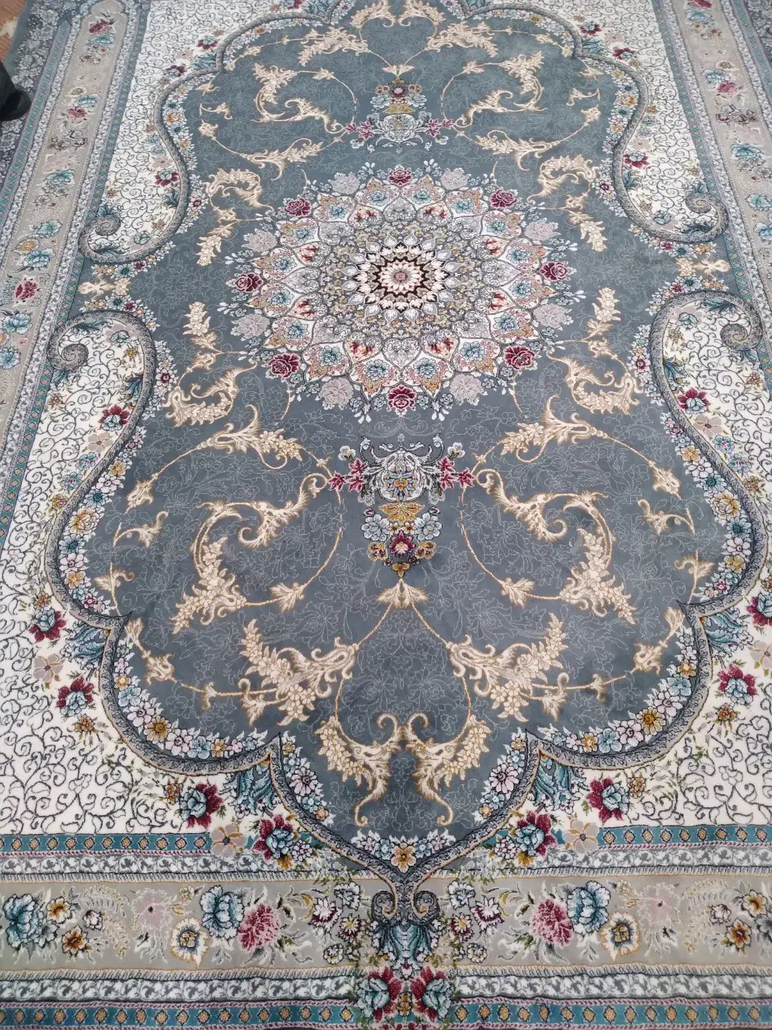 یک عددفرش ۹متری نونو|فرش|اقبالیه, |دیوار