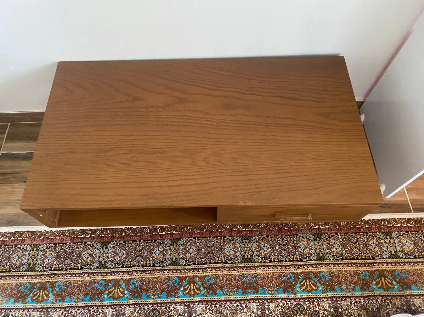 میز جلو مبلی چوب گردویی|مبلمان خانگی و میز عسلی|فومن, |دیوار