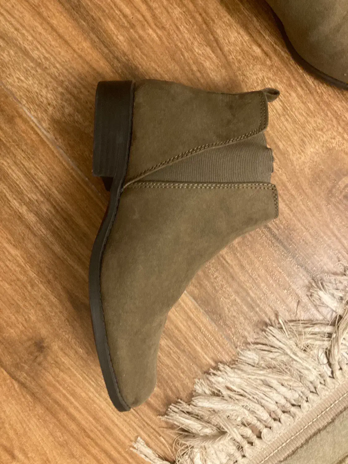 بوت یز ۳۹و ۴۰|کیف، کفش، کمربند|گرمسار, |دیوار