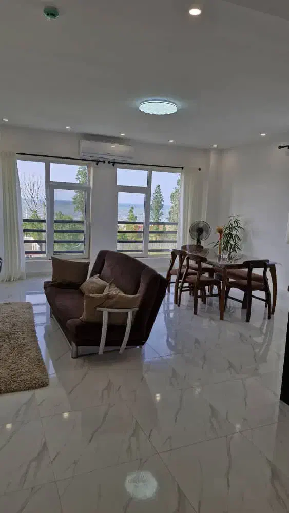 هتل آپارتمان ویو ساحل|اجارهٔ کوتاهمدت آپارتمان و سوئیت|بندر انزلی, دهکده ساحلی|دیوار