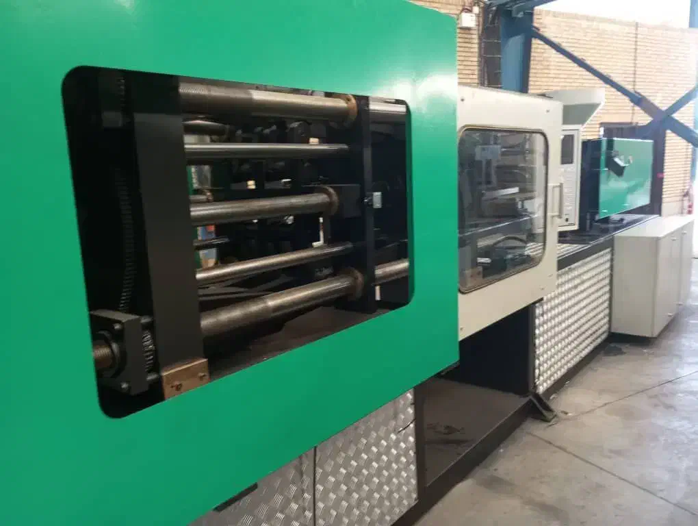 خدمات تزریق پلاستیک|خدمات پیشه و مهارت|شریفآباد, |دیوار