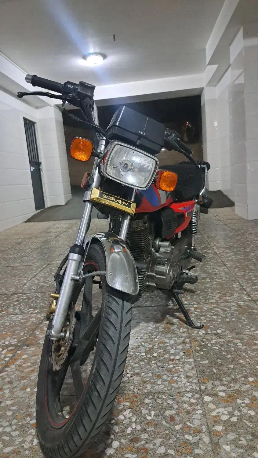 سنین ۲۰۰|موتورسیکلت|تهران, بلوار کشاورز|دیوار