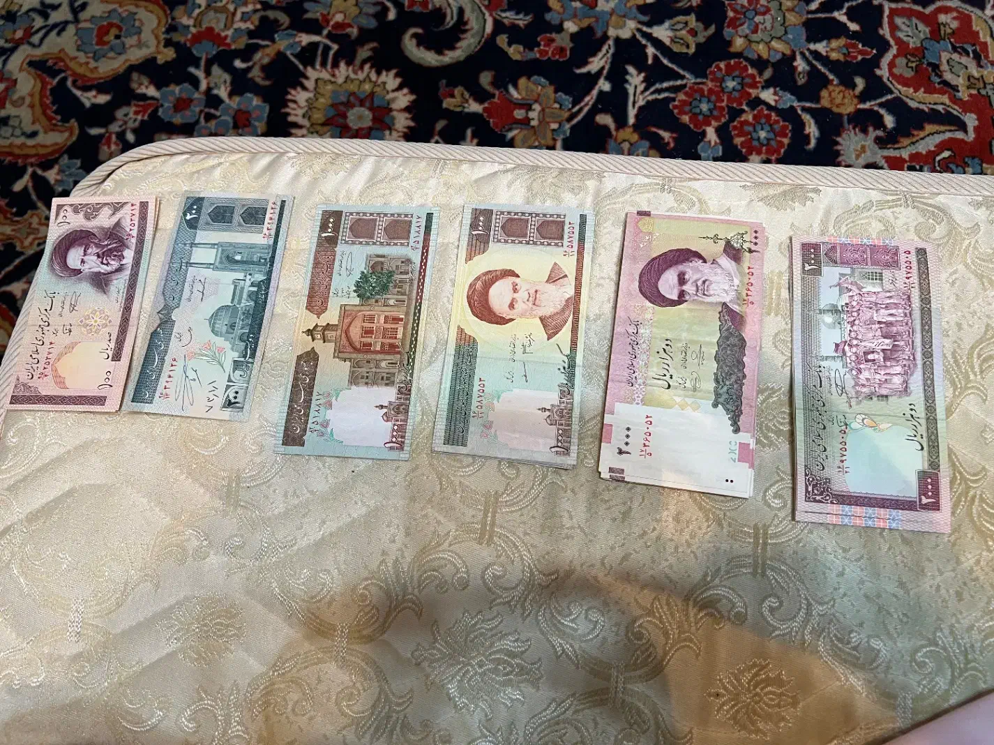 اسکناس قدیمی جمهوری اسلامی|کلکسیون سکه، تمبر، اسکناس|تهران, جهاد|دیوار