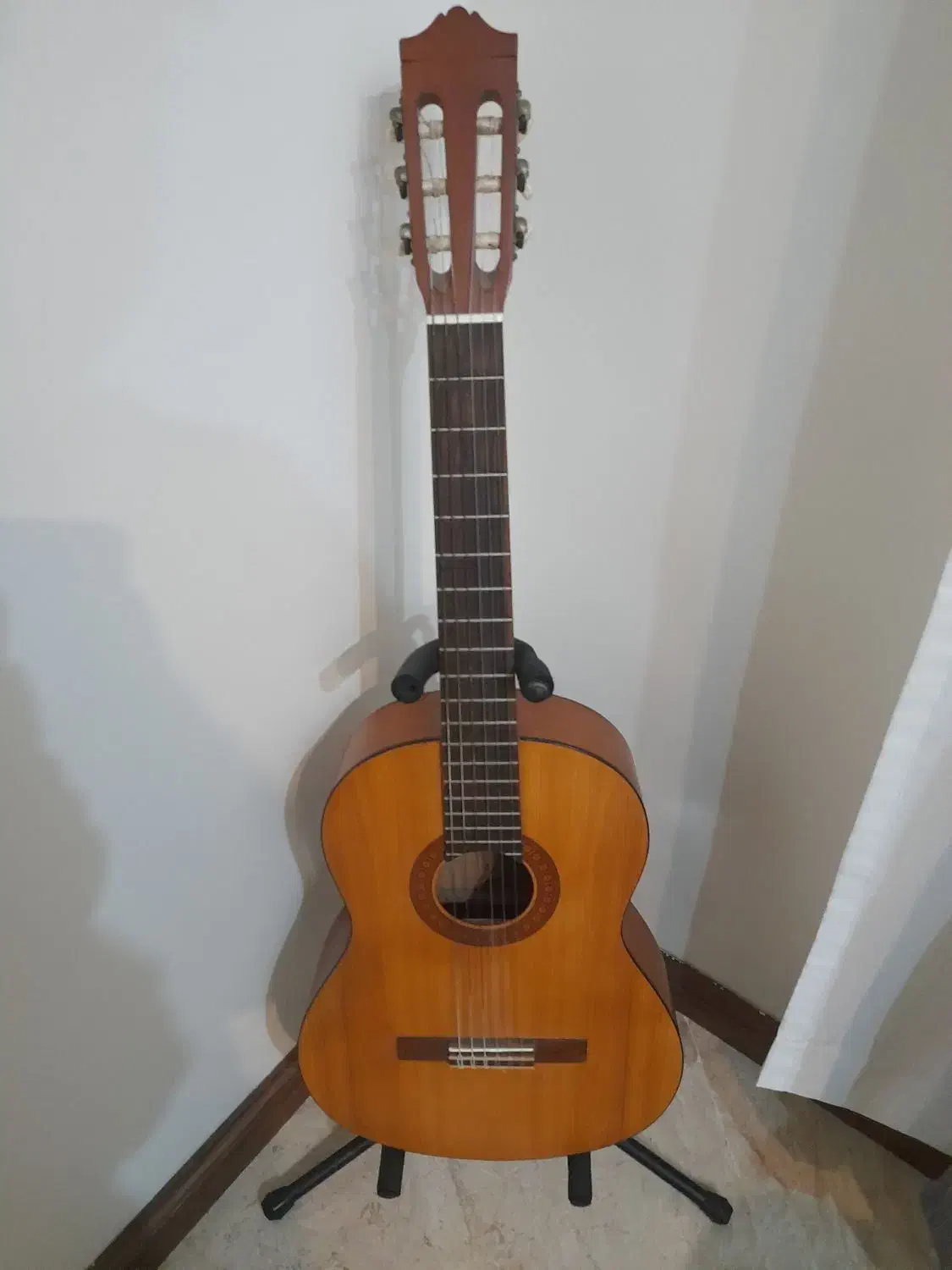 گیتار یاماها c40m اصل|گیتار، بیس، امپلیفایر|تهران, شهرک هما|دیوار