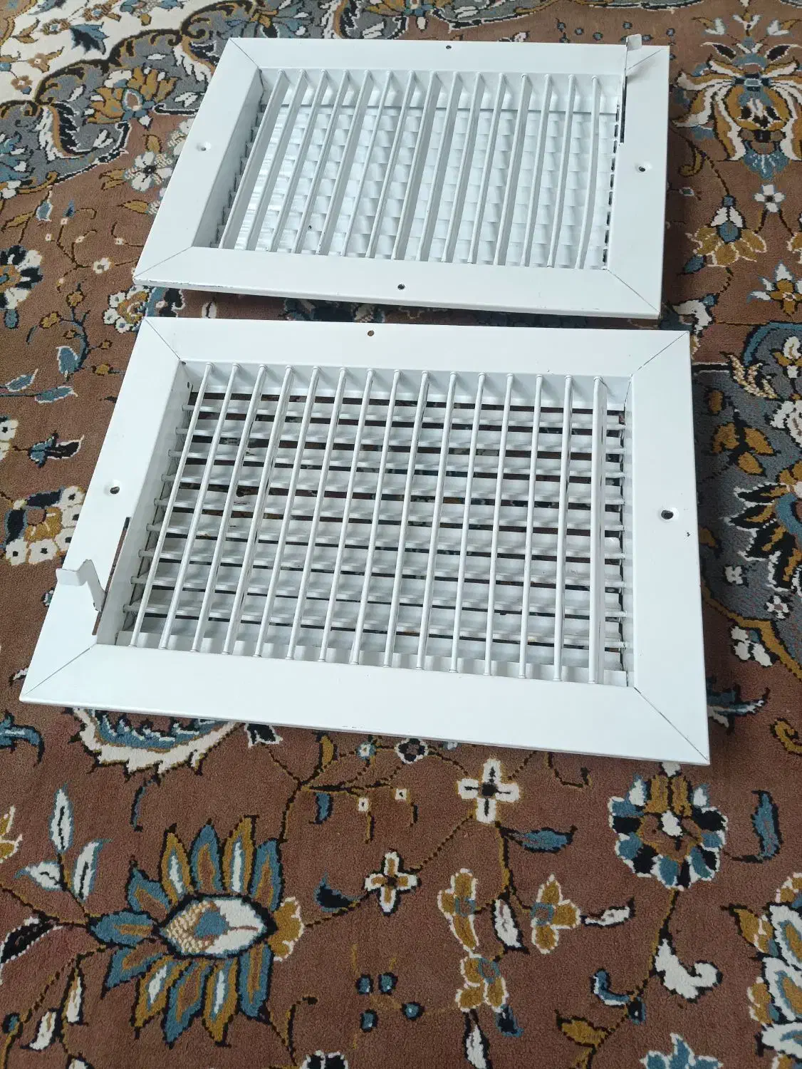 دریچه کولر|کولر آبی|شیراز, شهرک نیروی انتظامی|دیوار