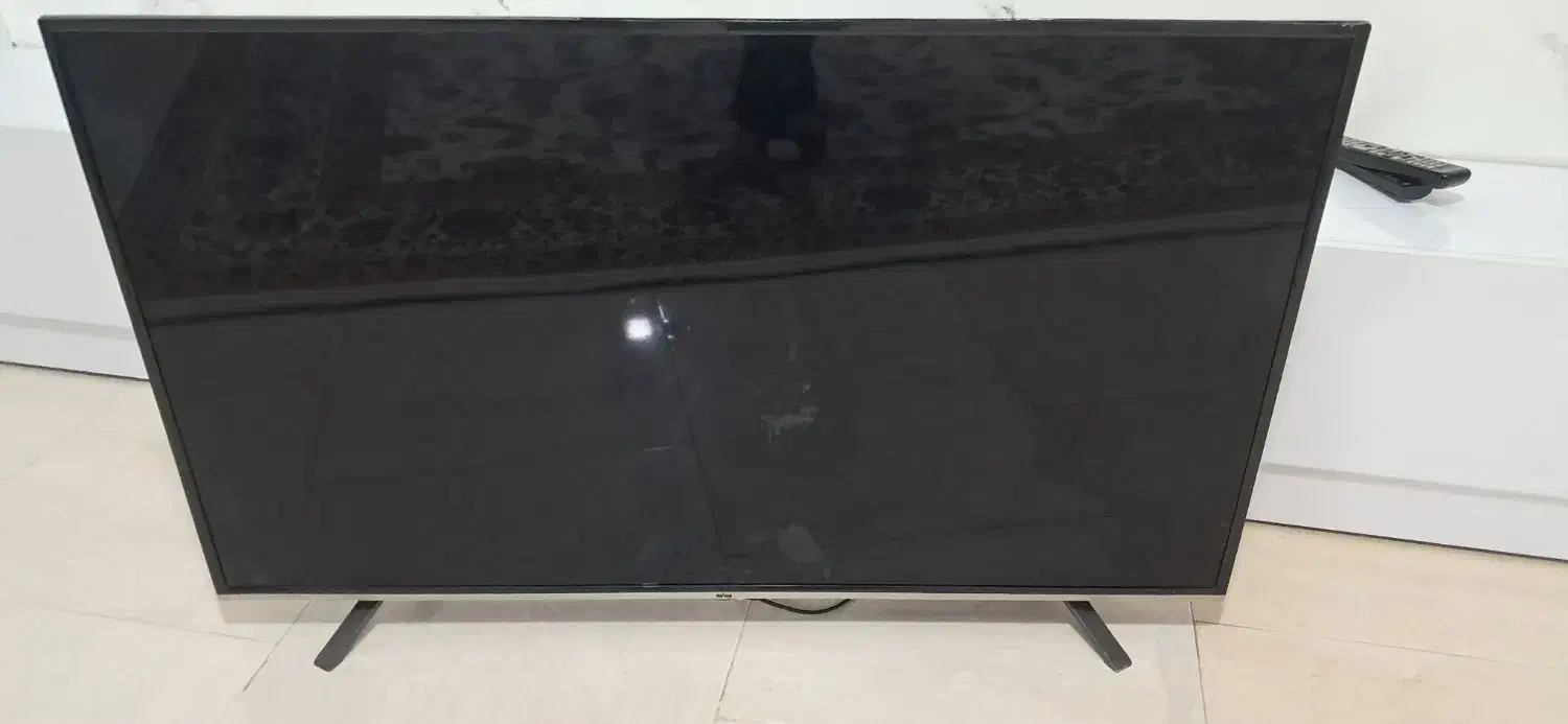 تلویزیون مارشال که پنل Lcd شکسته|تلویزیون و پروژکتور|اسفراین, |دیوار
