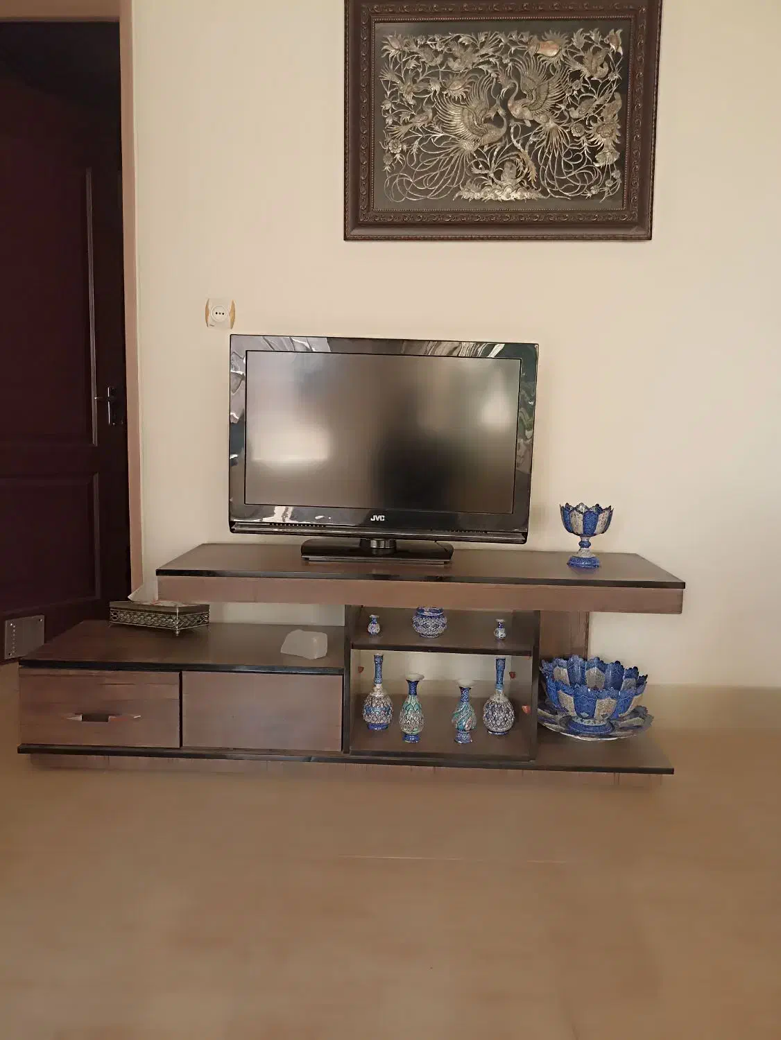 ال سی دی ۳۲اینچ|تلویزیون و پروژکتور|شاهین‌شهر, خانه کارگر|دیوار