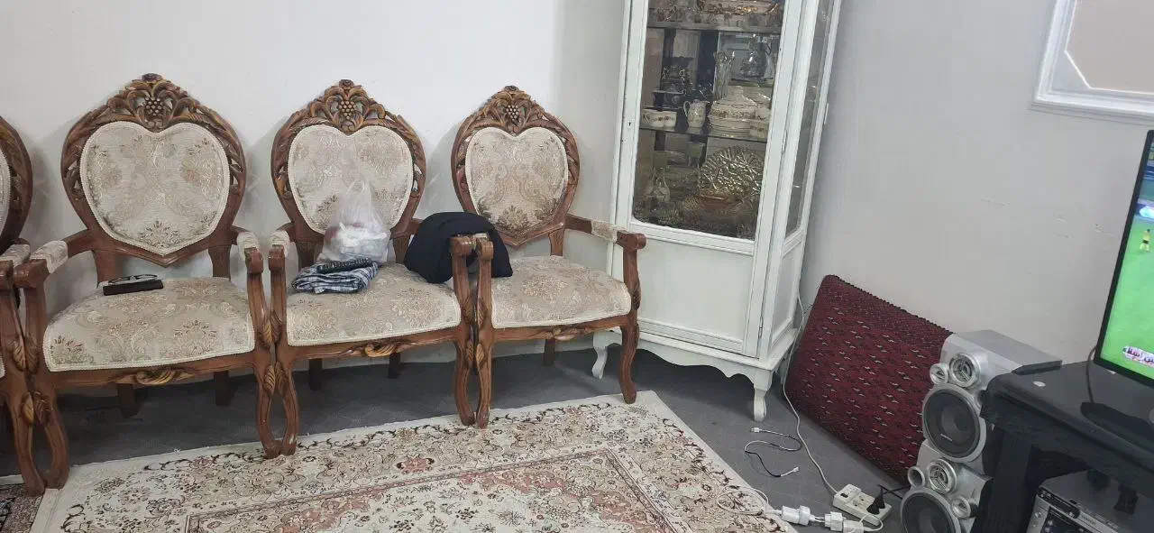 بوفه دارای کمد|بوفه، ویترین، کنسول|سبزوار, پامنار|دیوار