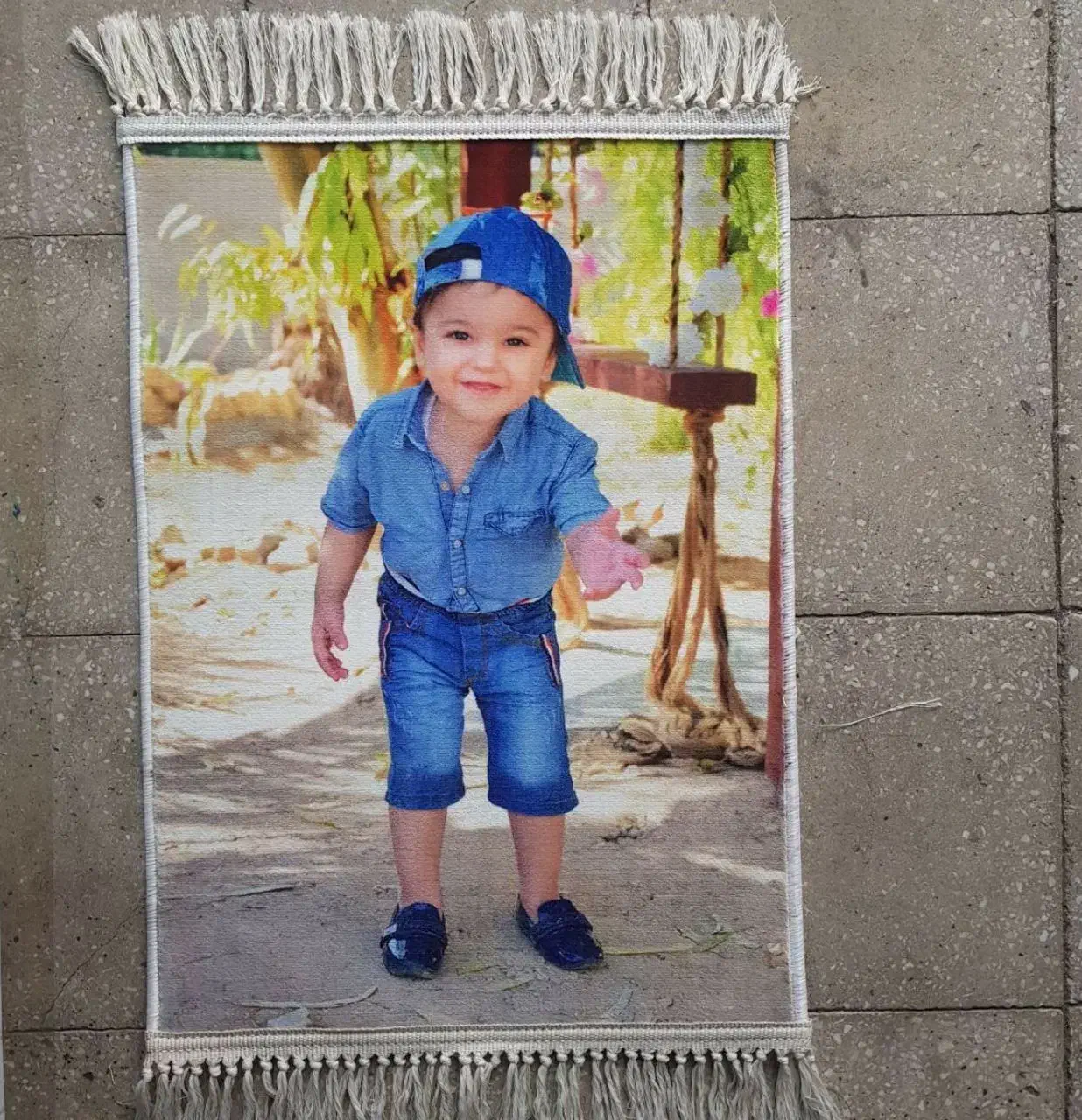 عکستو بفرست چهره فرش تحویل بگیر|تابلو فرش|کامیاران, |دیوار