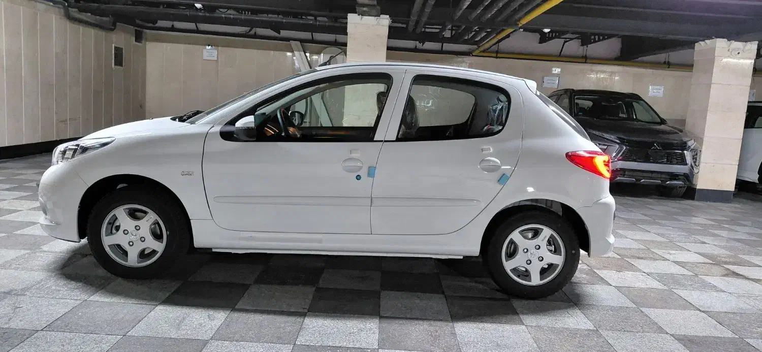 ۲۰۷ اتومات صفر با لوازم اضافی|خودرو سواری و وانت|تهران, جماران (نیاوران)|دیوار