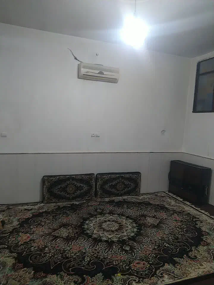 اجاره ویلایی همکف راه جدا/70متر/پارکینگ دار|اجارهٔ خانه و ویلا|قم, قلعه کامکار|دیوار