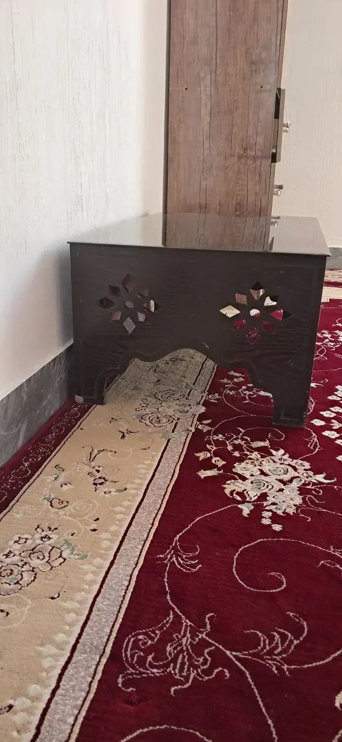 یک عدد جلومبلی بزرگ|مبلمان خانگی و میز عسلی|بوکان, |دیوار