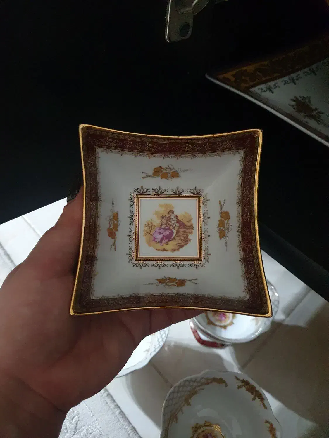 لردشید|ظروف سرو و پذیرایی|قم, قلعه کامکار|دیوار