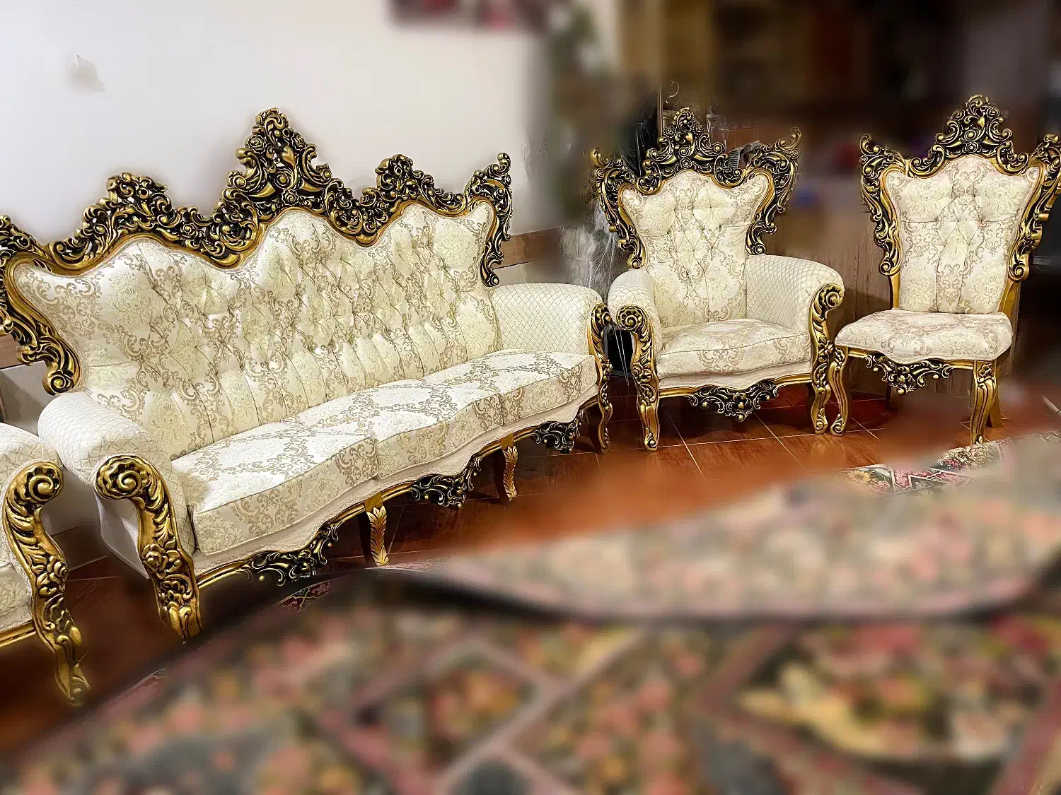 فروش مبل سلطنتی(استیل)پارچه ترک/کاملا نو|مبلمان خانگی و میز عسلی|جیرفت, |دیوار