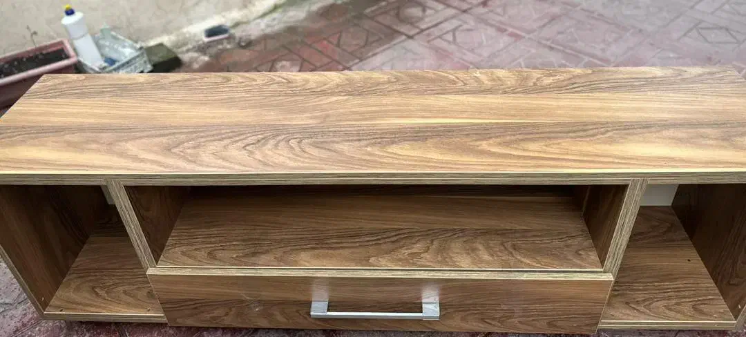 میز تلویزیون محکم سالم جنس ام دی اف|میز تلویزیون|چالوس, |دیوار