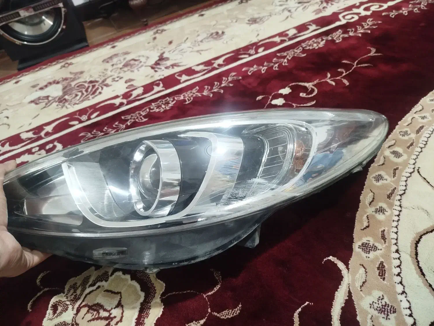 چراغ چپ جلو ۲۰۷ و لاستیک کومهو|قطعات یدکی و لوازم جانبی|بابلسر, |دیوار