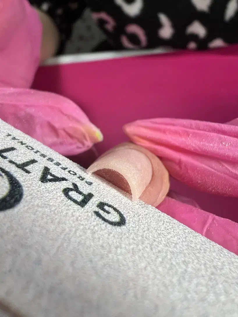 تخفیف آموزش تخصصی کاشت ناخن به مناسبت نوروز امسال|خدمات آموزشی|اصفهان, بهار آزادی|دیوار