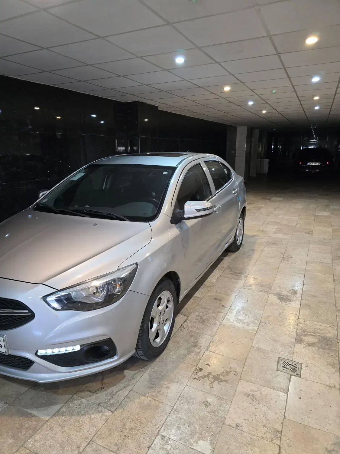 شاهین G دنده نقره ای متالیک ۱۴۰۰|خودرو سواری و وانت|رودهن, |دیوار