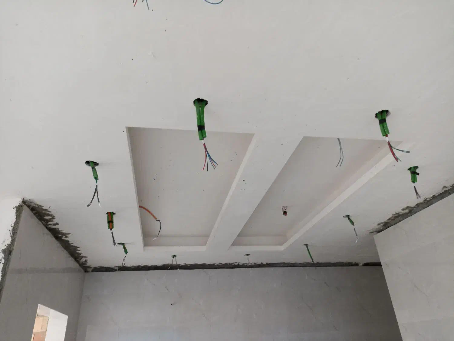 نیازمند استاد  گچکاری|استخدام معماری، عمران و ساختمانی|هشتگرد, شهرک گلها|دیوار