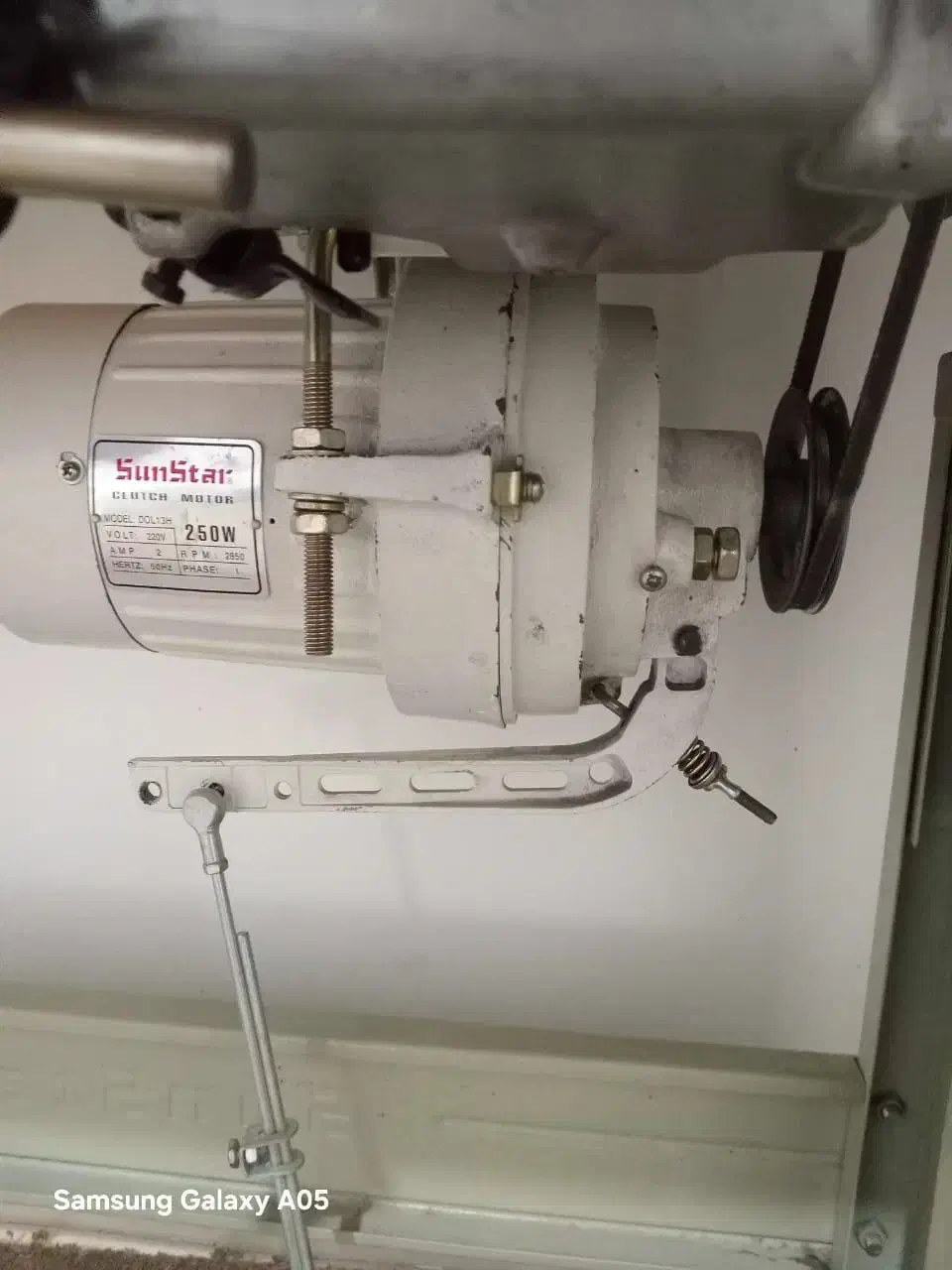 چرخ خیاطی صنعتی|چرخ خیاطی و ریسندگی|مهاباد (آذربایجان غربی), |دیوار