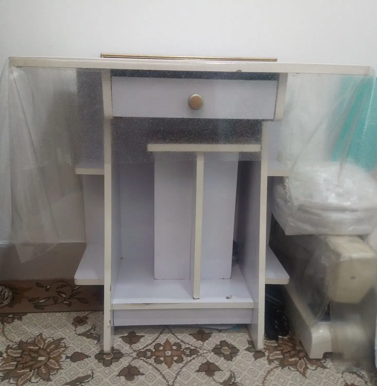 میزچرخ خیاطی|لوازم خیاطی و بافتنی|نیشابور, رحمت آباد|دیوار