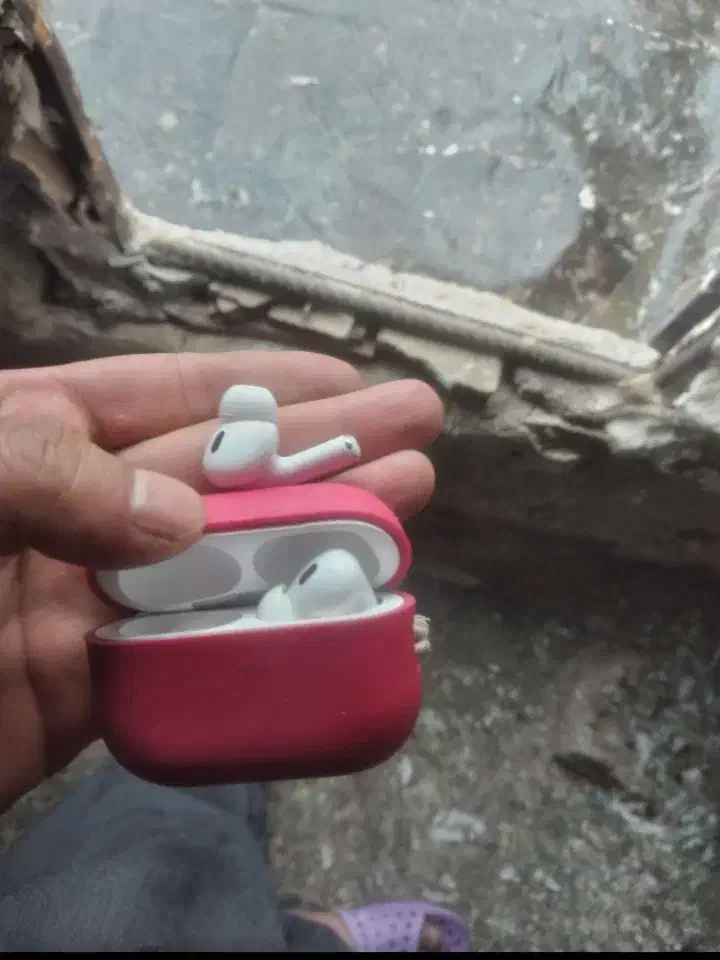 یه دست ایرپاداصل سالم|لوازم جانبی موبایل و تبلت|ارومیه, |دیوار