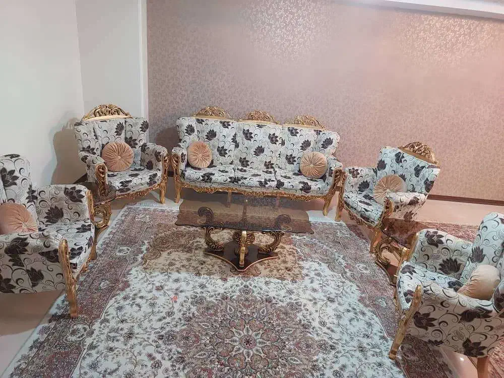 فرش ۱۲ متری ۲۵۰۰ شانه تبریز درجه ۱ کرم رنگ|فرش|تهران, وحیدیه|دیوار