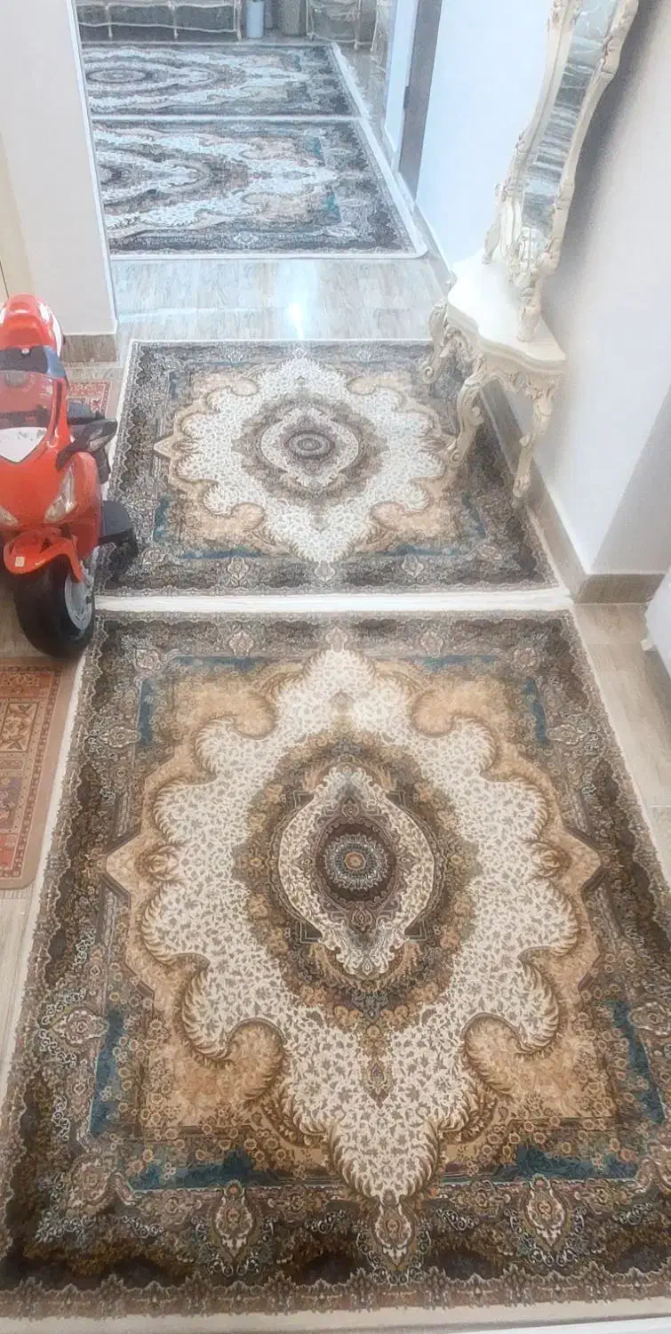 کنار قالی ۱.۵ در ۲‌.۵|فرش|گرگان, |دیوار