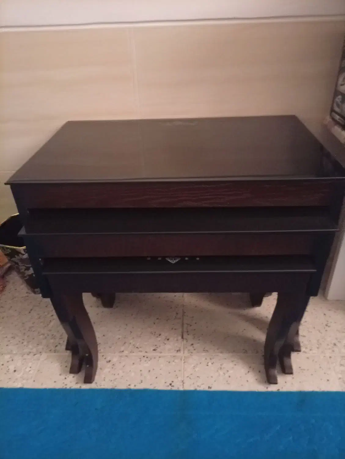 مبل هفت نفره با میز وگل میز|مبلمان خانگی و میز عسلی|بیضا, |دیوار