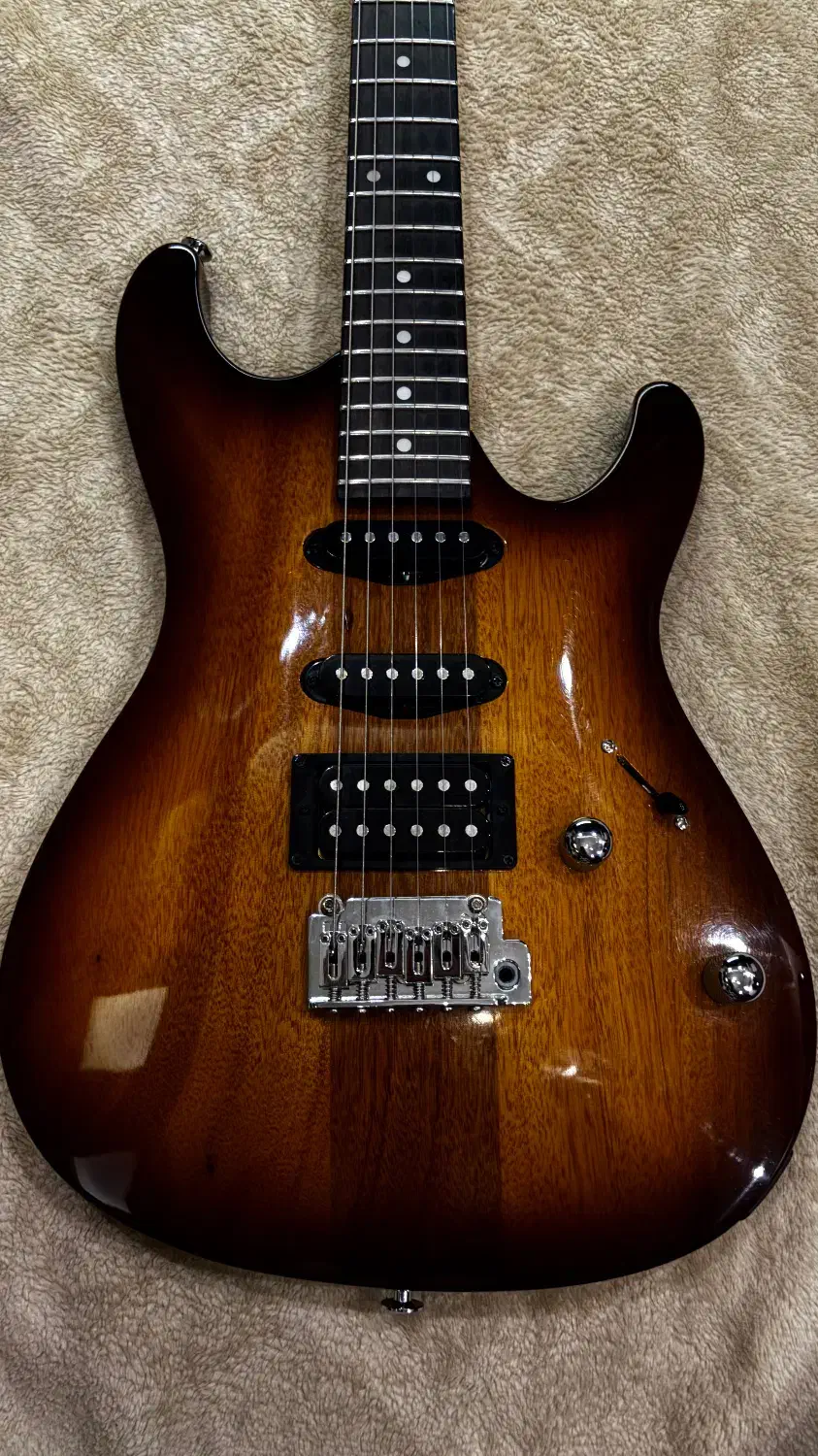 گیتار الکتریک ibanez gsa60|گیتار، بیس، امپلیفایر|مشهد, آزادشهر|دیوار