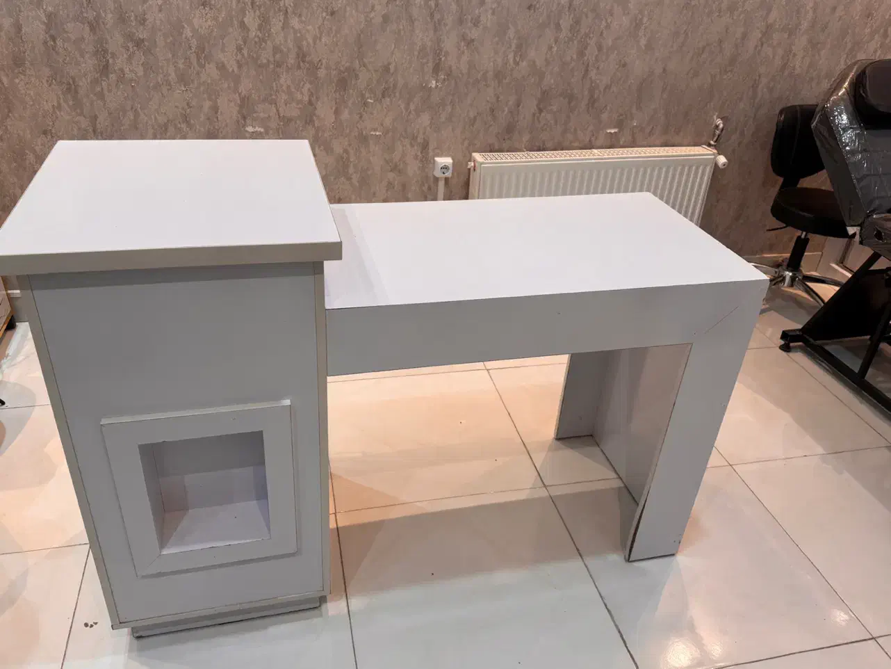 میز بسیار تمیز و پر کاربرد|میز تحریر و کامپیوتر|اردبیل, |دیوار