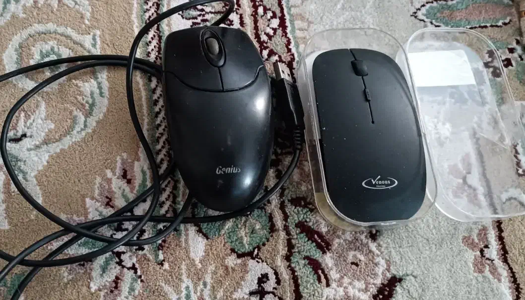 دو عدد موس بدون سیم و باسیم|قطعات و لوازم جانبی رایانه|پرند, فاز ۳|دیوار