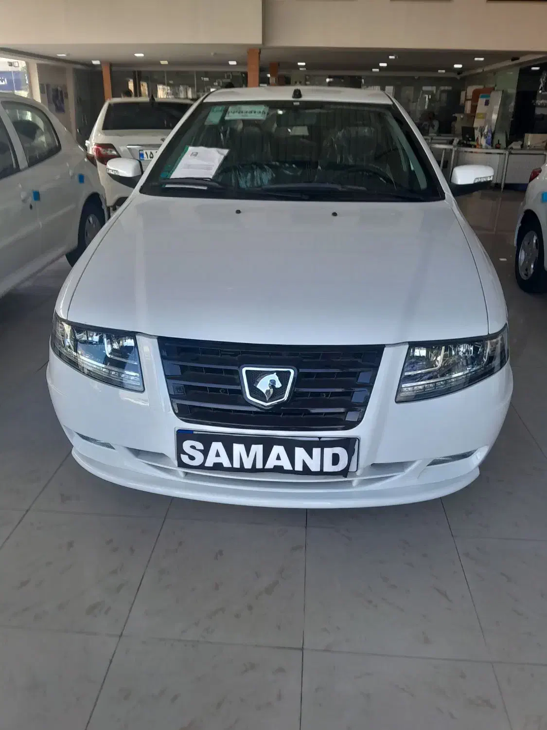 پارکینگ مسقف برای ماشین|خدمات حمل و نقل|صدرا-فارس, فاز ۲|دیوار