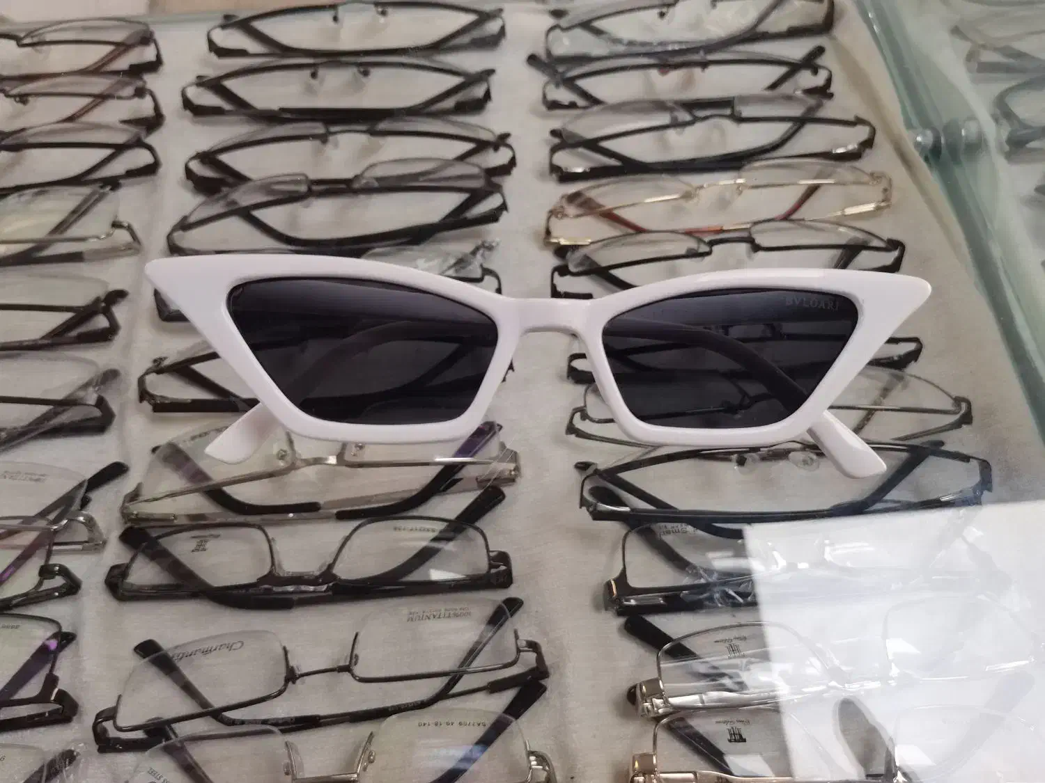 عینک افتابی BVLGARI|زیورآلات و اکسسوری|کرمان, |دیوار