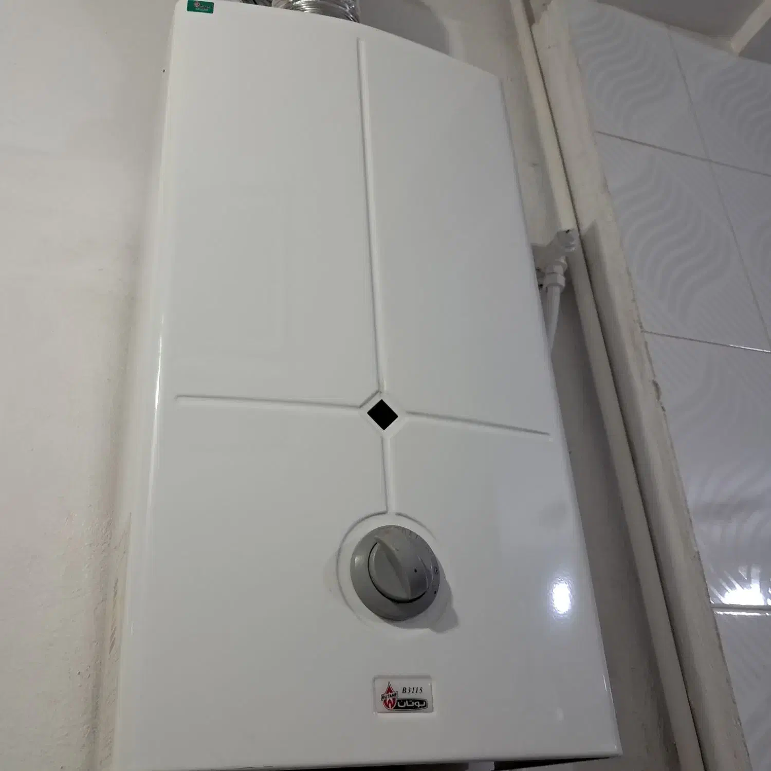 آبگرمکن دیواری  بوتان|آبگرمکن، پکیج، شوفاژ|جهرم, |دیوار