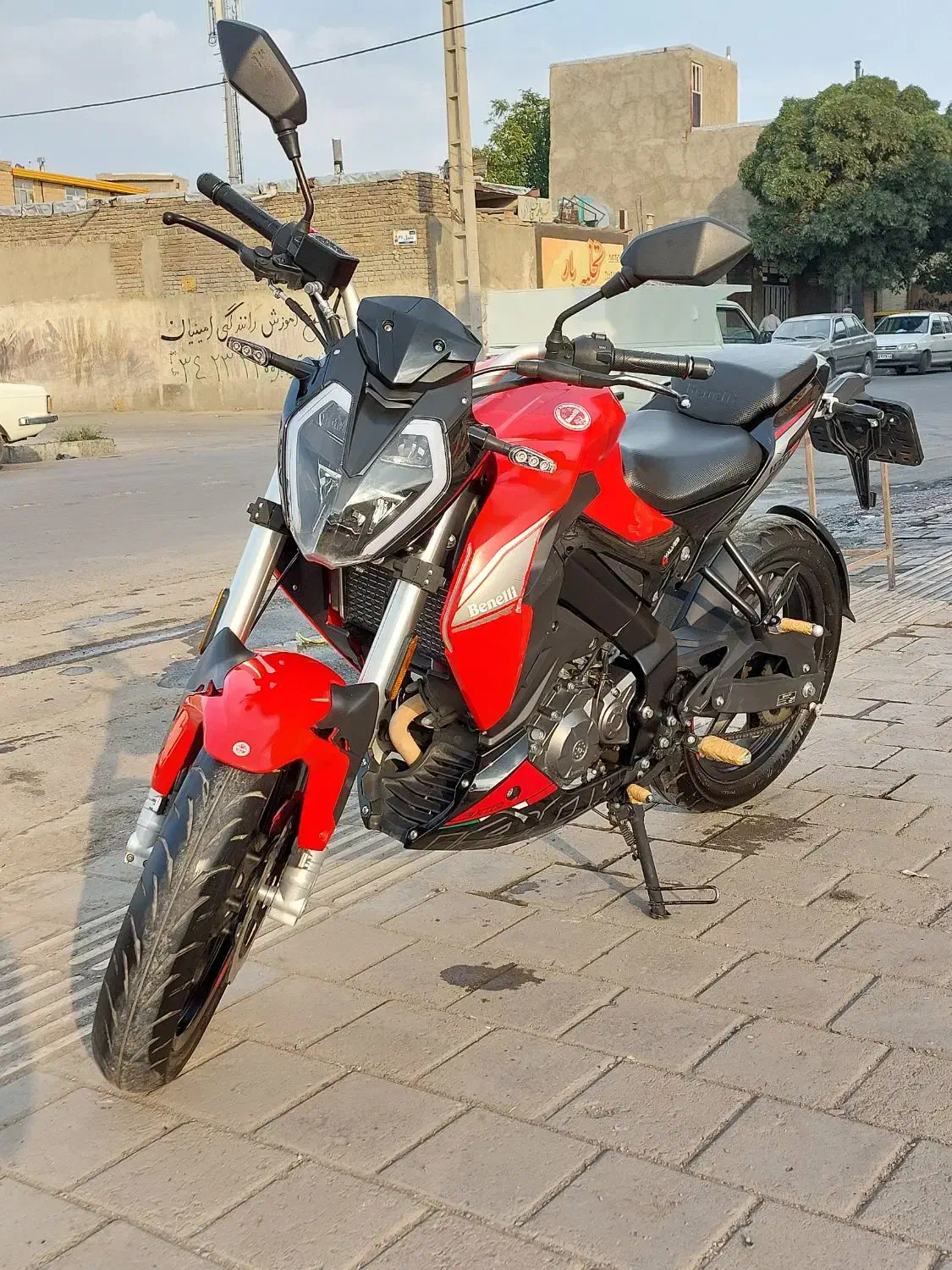 بنلی 180s|موتورسیکلت|همدان, |دیوار